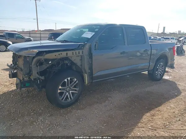 1FTEW1CP1NKE61383 2022 FORD F-150 - Image 2