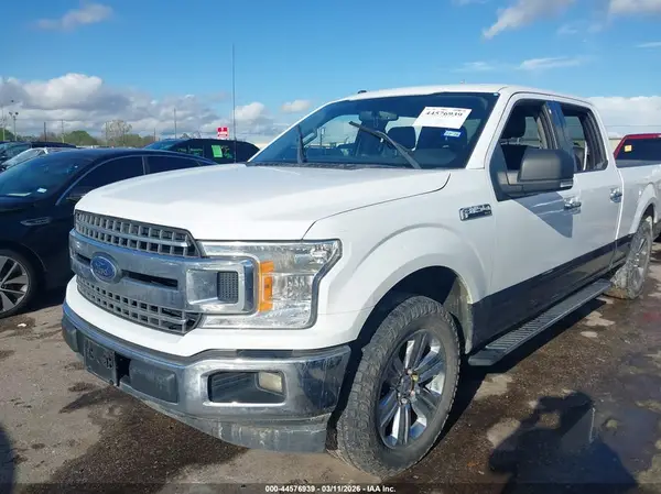 1FTEW1CP2JKC49389 2018 FORD F-150 - Image 2