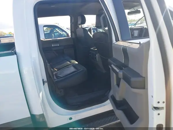 1FTEW1CP2JKC49389 2018 FORD F-150 - Image 8