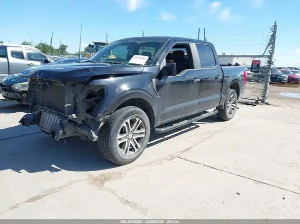 1FTEW1CP2NKD38157 2022 FORD F-150 - Image 2