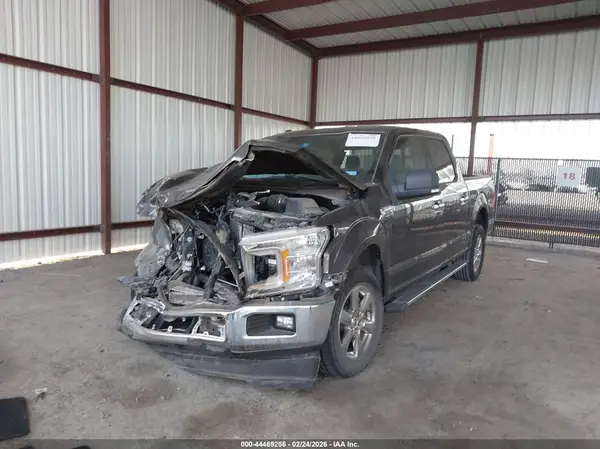 1FTEW1CP3JKF74584 2018 FORD F-150 - Image 2