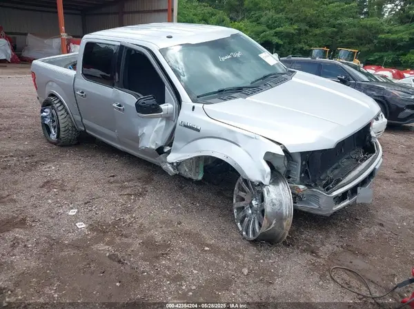 1FTEW1CP4JFB37718 2018 FORD F-150 - Image 1