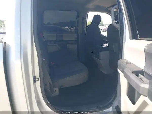 1FTEW1CP4KKF26285 2019 FORD F-150 - Image 8