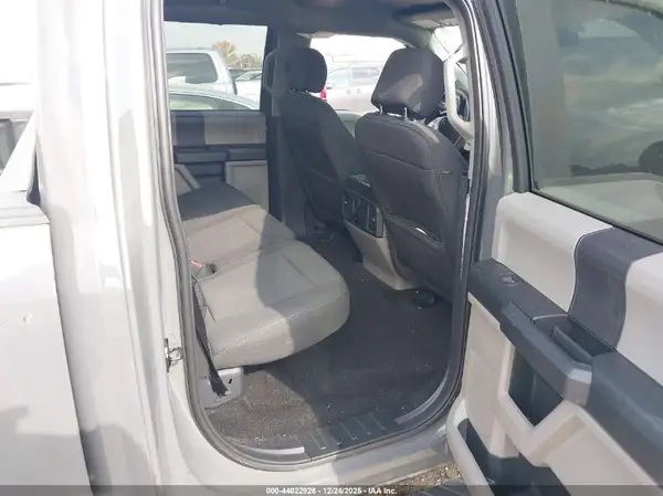1FTEW1CP5JFC43501 2018 FORD F-150 - Image 8