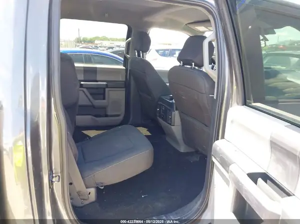 1FTEW1CP7KKE04696 2019 FORD F-150 - Image 8