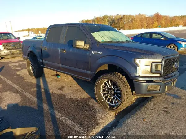 1FTEW1CPXJFB82601 2018 FORD F-150 - Image 1