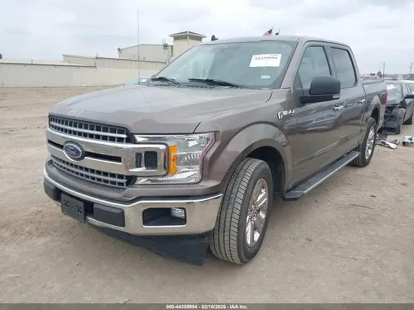 1FTEW1CPXKKD11820 2019 FORD F-150 - Image 2
