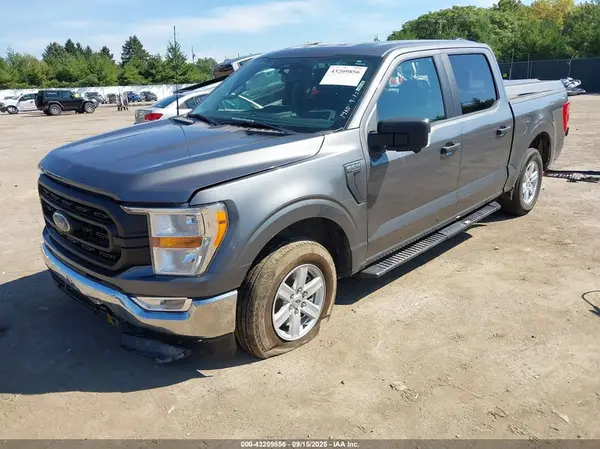 1FTEW1CPXNKD70323 2022 FORD F-150 - Image 2
