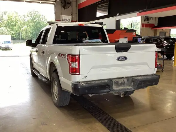 1FTEW1E19KFA82922 2019 FORD F-150 - Image 2