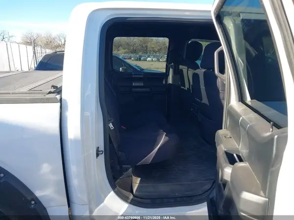 1FTEW1E42KKC51843 2019 FORD F-150 - Image 8