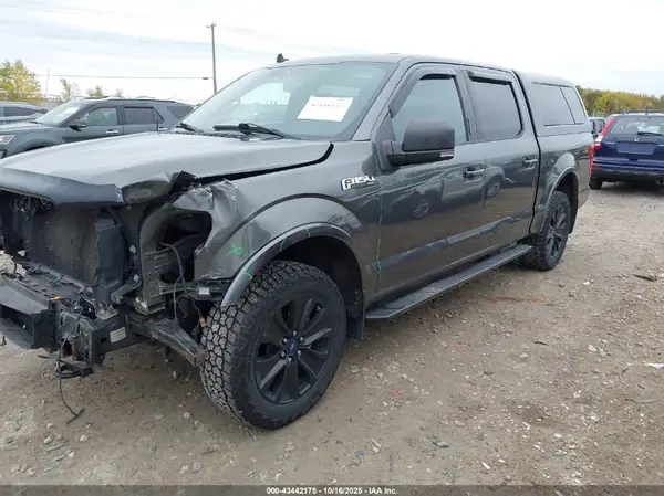 1FTEW1E43KFA09765 2019 FORD F-150 - Image 2