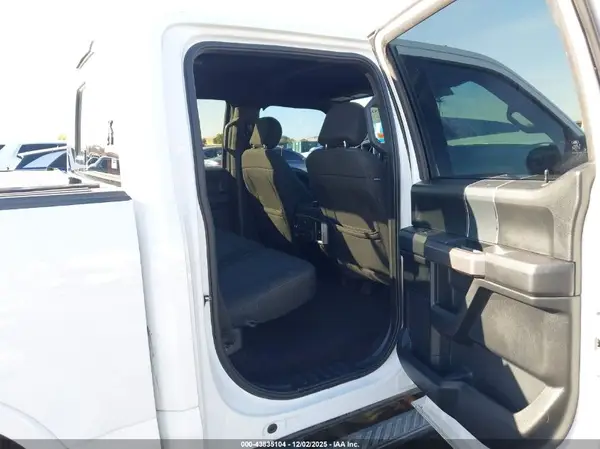 1FTEW1E43KKC35764 2019 FORD F-150 - Image 8
