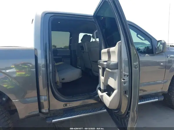 1FTEW1E43KKC52273 2019 FORD F-150 - Image 8