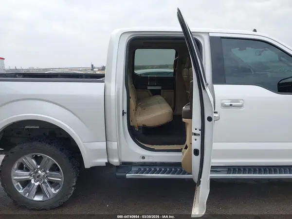 1FTEW1E44KFA76357 2019 FORD F-150 - Image 8