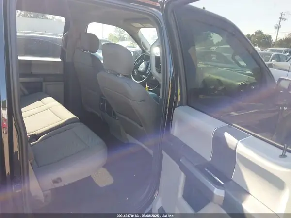 1FTEW1E45KFC76163 2019 FORD F-150 - Image 8