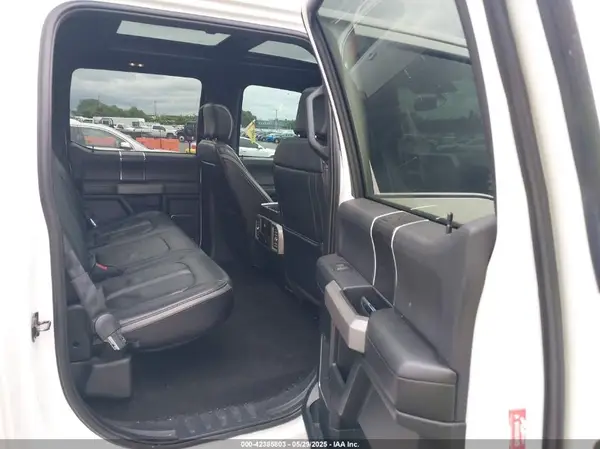 1FTEW1E47KFA84050 2019 FORD F-150 - Image 8