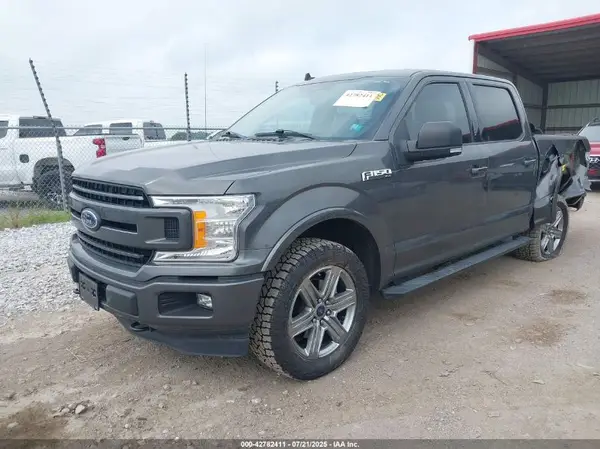1FTEW1E48KKC33251 2019 FORD F-150 - Image 2