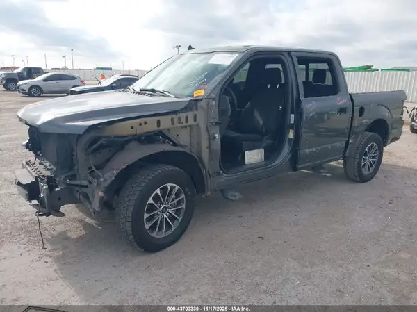 1FTEW1E4XKKE79718 2019 FORD F-150 - Image 2