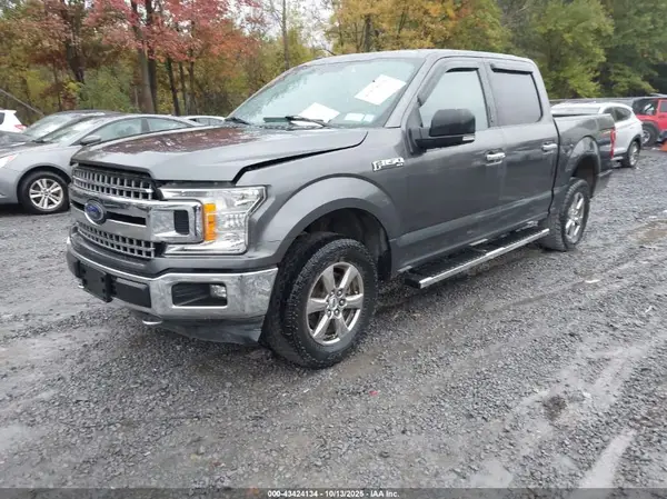 1FTEW1E50JFC08165 2018 FORD F-150 - Image 2