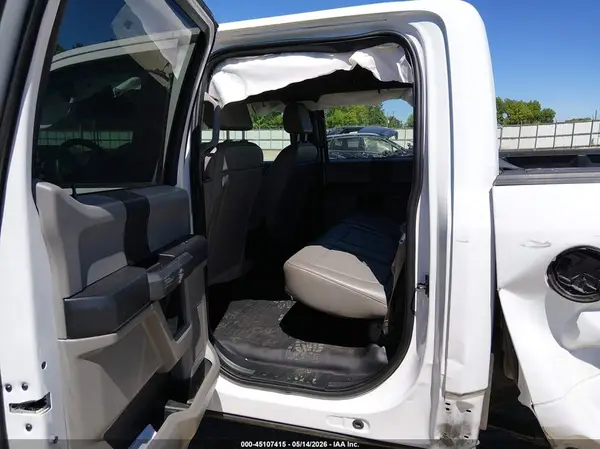 1FTEW1E50JFC81598 2018 FORD F-150 - Image 8