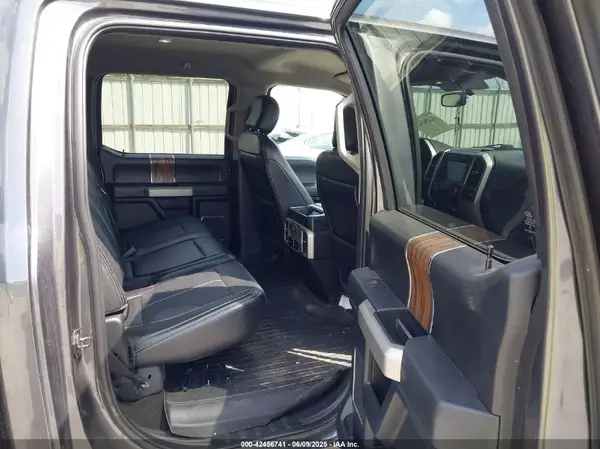 1FTEW1E50JFD58356 2018 FORD F-150 - Image 8