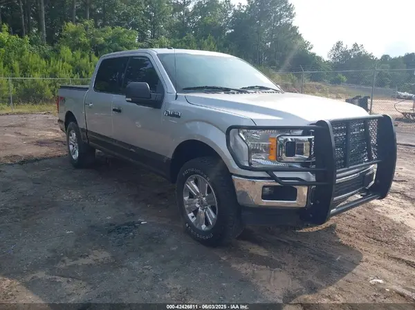 1FTEW1E50JFE38143 2018 FORD F-150 - Image 1