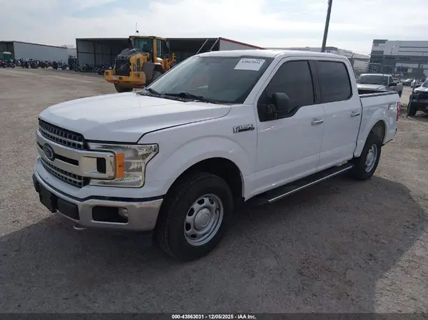 1FTEW1E50JKC61701 2018 FORD F-150 - Image 2