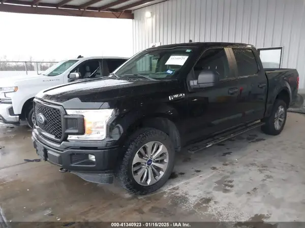 1FTEW1E50JKC81074 2018 FORD F-150 - Image 2