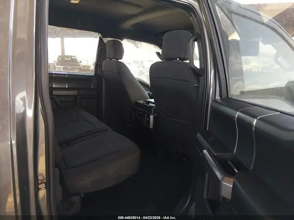 1FTEW1E50JKE93604 2018 FORD F-150 - Image 8