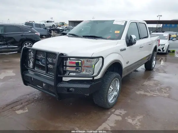 1FTEW1E51JFC43586 2018 FORD F-150 - Image 2