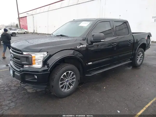 1FTEW1E51JFE60460 2018 FORD F-150 - Image 2