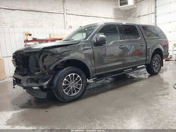 1FTEW1E51JKE60496 2018 FORD F-150 - Image 2
