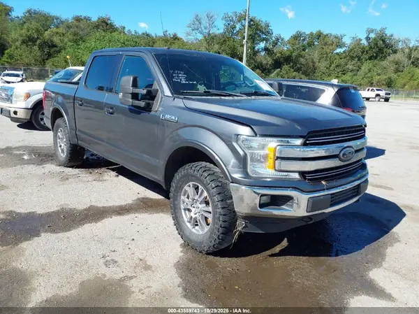 1FTEW1E52JFB30388 2018 FORD F-150 - Image 1