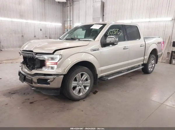 1FTEW1E52JFC63393 2018 FORD F-150 - Image 2