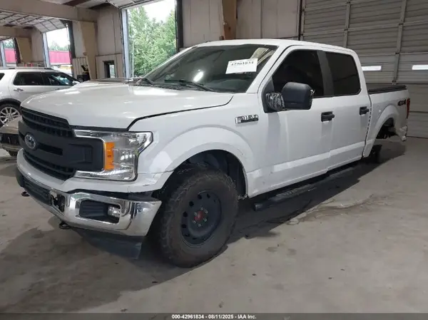 1FTEW1E52JFE55915 2018 FORD F-150 - Image 2