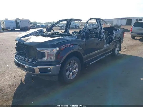 1FTEW1E52JKC41479 2018 FORD F-150 - Image 2