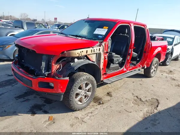 1FTEW1E52JKD38536 2018 FORD F-150 - Image 2