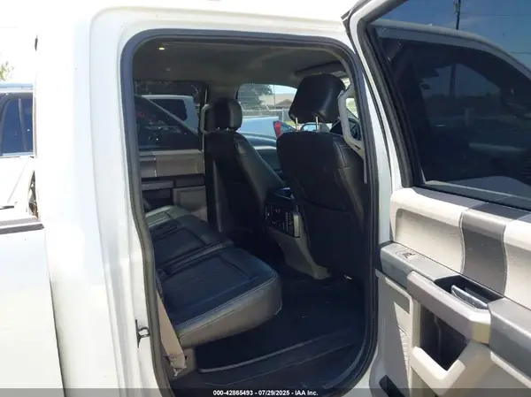 1FTEW1E52JKG03911 2018 FORD F-150 - Image 8