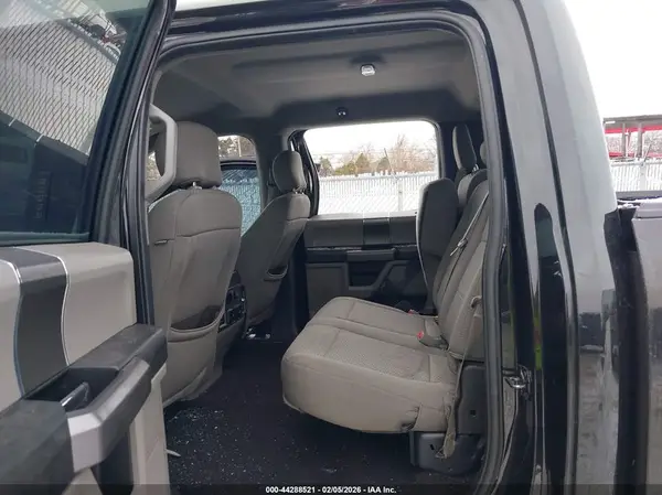1FTEW1E52KFB25841 2019 FORD F-150 - Image 8