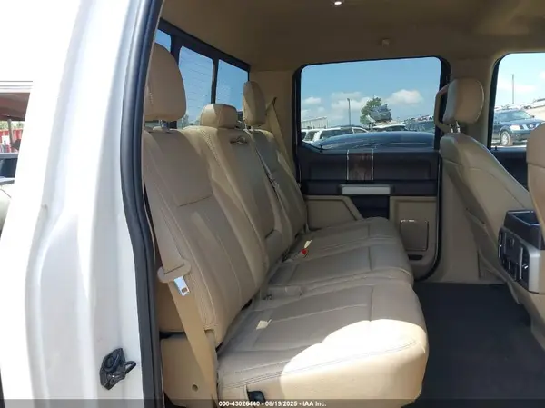 1FTEW1E52KFB33342 2019 FORD F-150 - Image 8