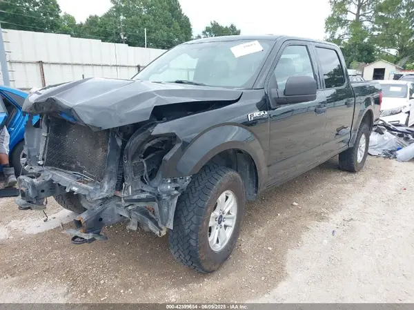 1FTEW1E53JFB86923 2018 FORD F-150 - Image 2