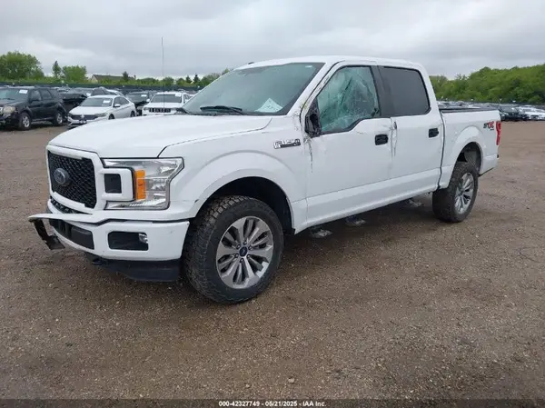 1FTEW1E53JFD10706 2018 FORD F-150 - Image 2