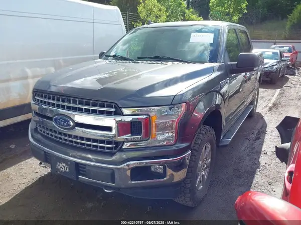 1FTEW1E53JKC67475 2018 FORD F-150 - Image 2