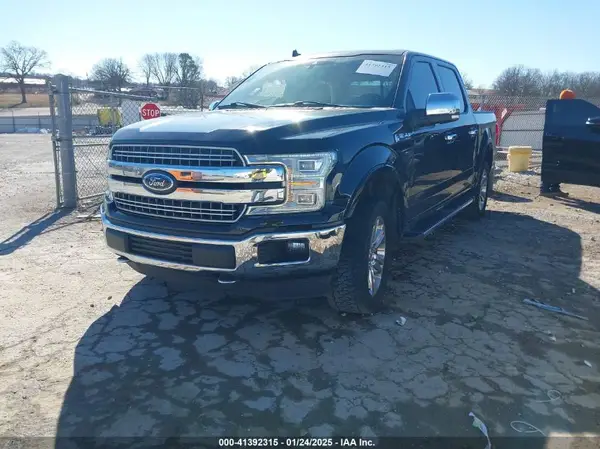 1FTEW1E53JKE63853 2018 FORD F-150 - Image 2