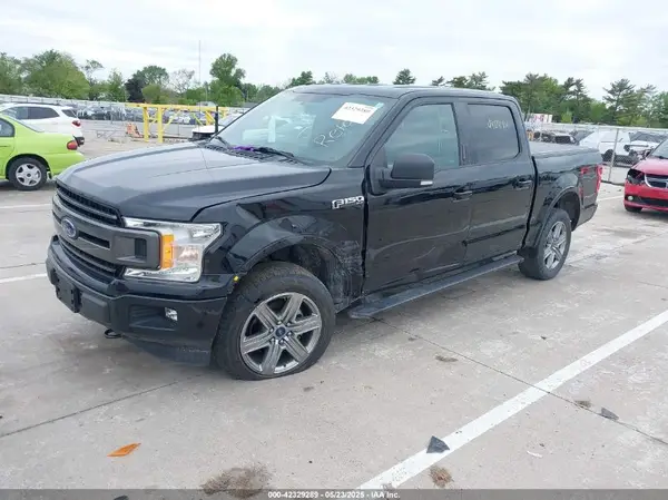 1FTEW1E54JFA61445 2018 FORD F-150 - Image 2