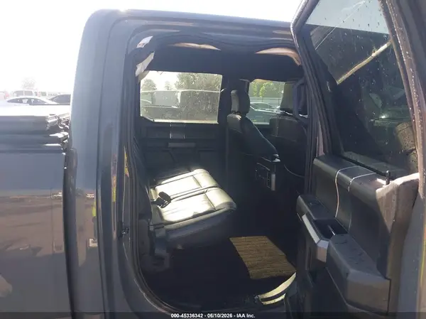 1FTEW1E54JFB39030 2018 FORD F-150 - Image 8