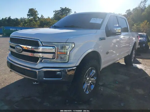 1FTEW1E54JFD10035 2018 FORD F-150 - Image 2
