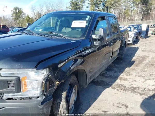 1FTEW1E54JKE40985 2018 FORD F-150 - Image 2