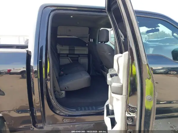 1FTEW1E54KKC09876 2019 FORD F-150 - Image 8