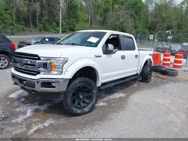 1FTEW1E55JFA02503 2018 FORD F-150 - Image 2